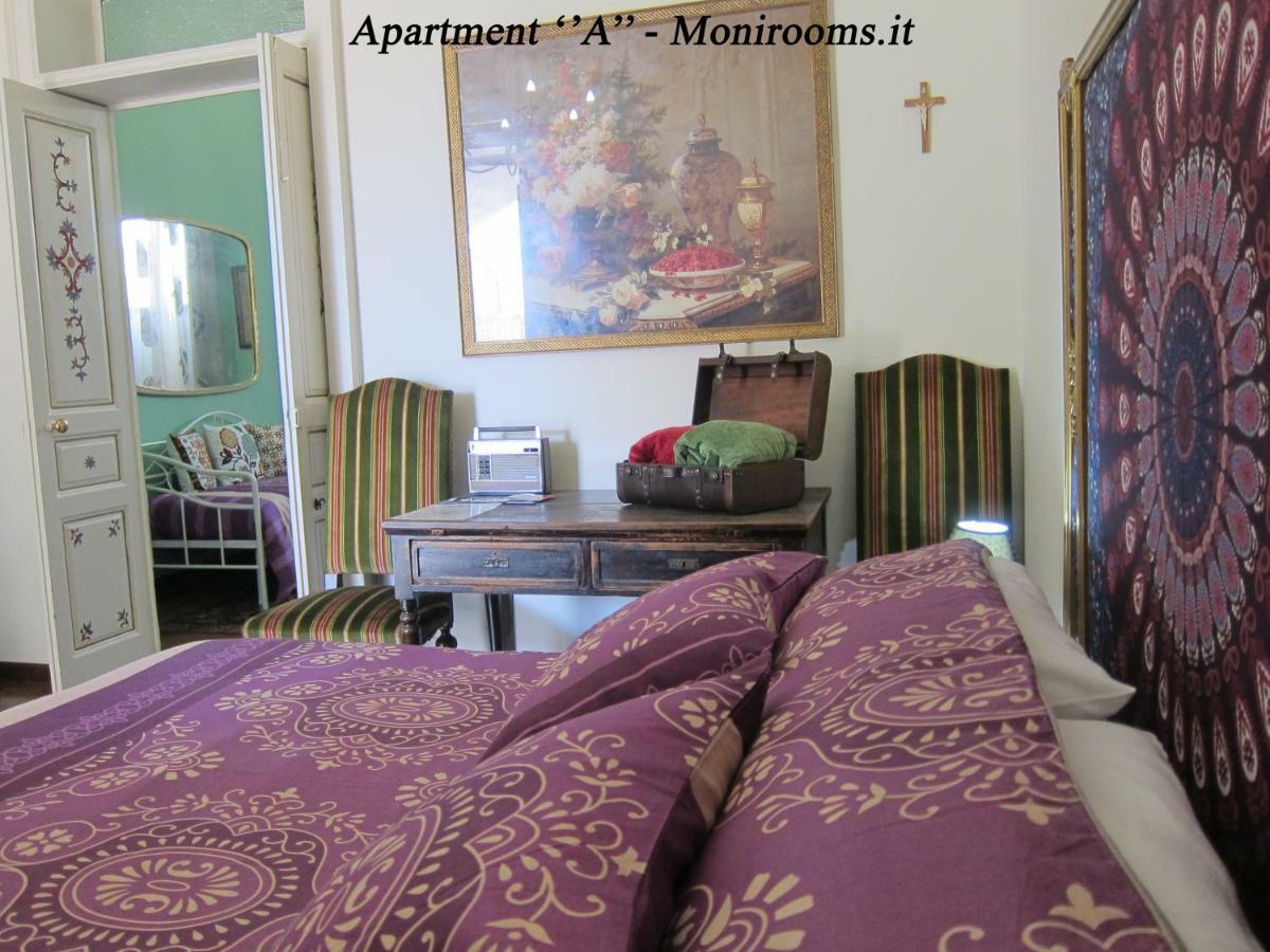 Moni Rooms Giarre Esterno foto